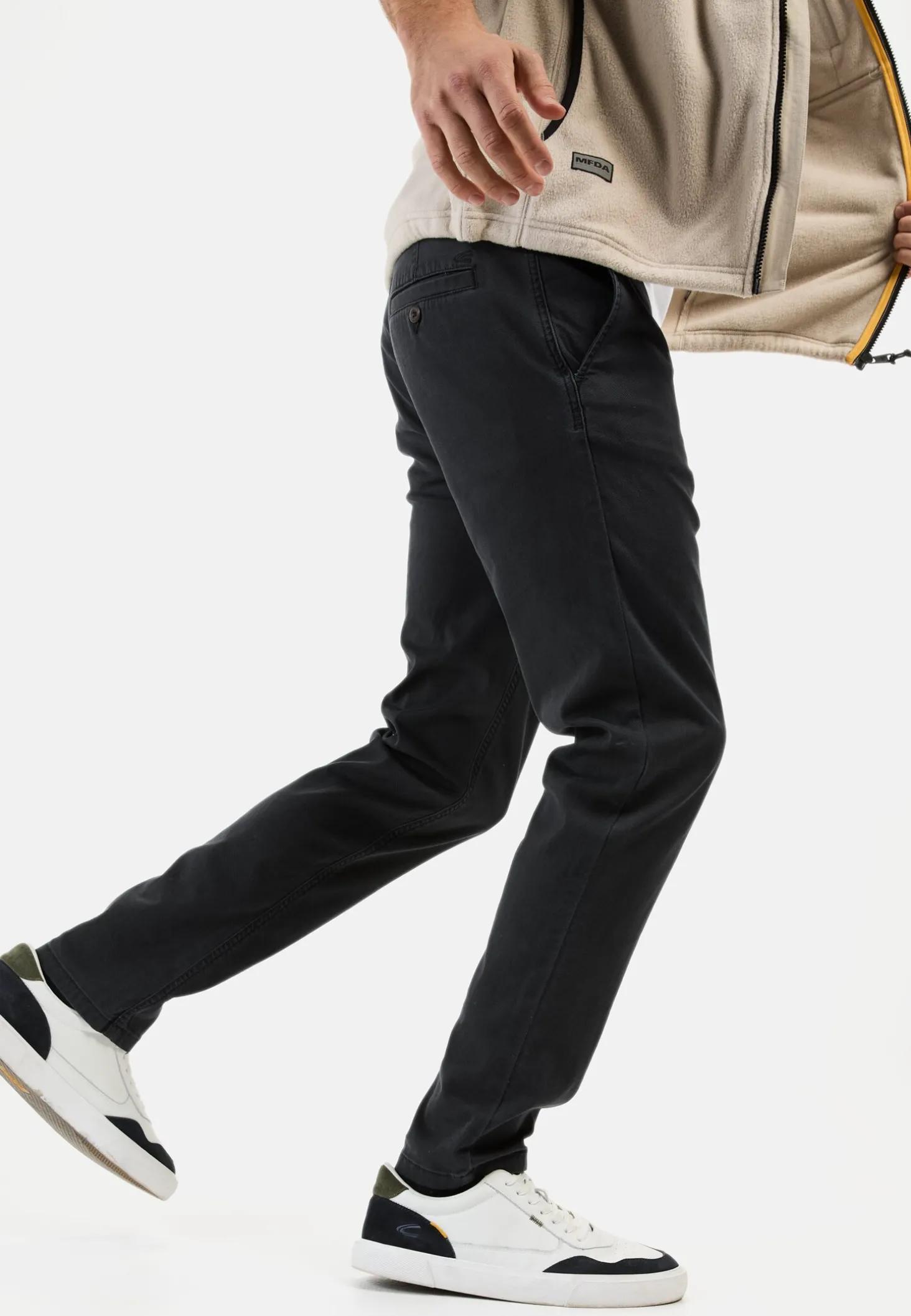 Basic Chino Slim Fit