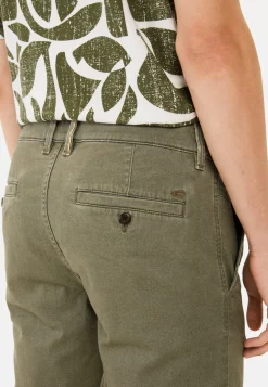 Basic Chino Slim Fit