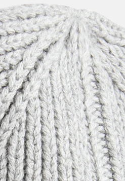 Beanie aus einem Baumwoll-Kaschmir-Mix