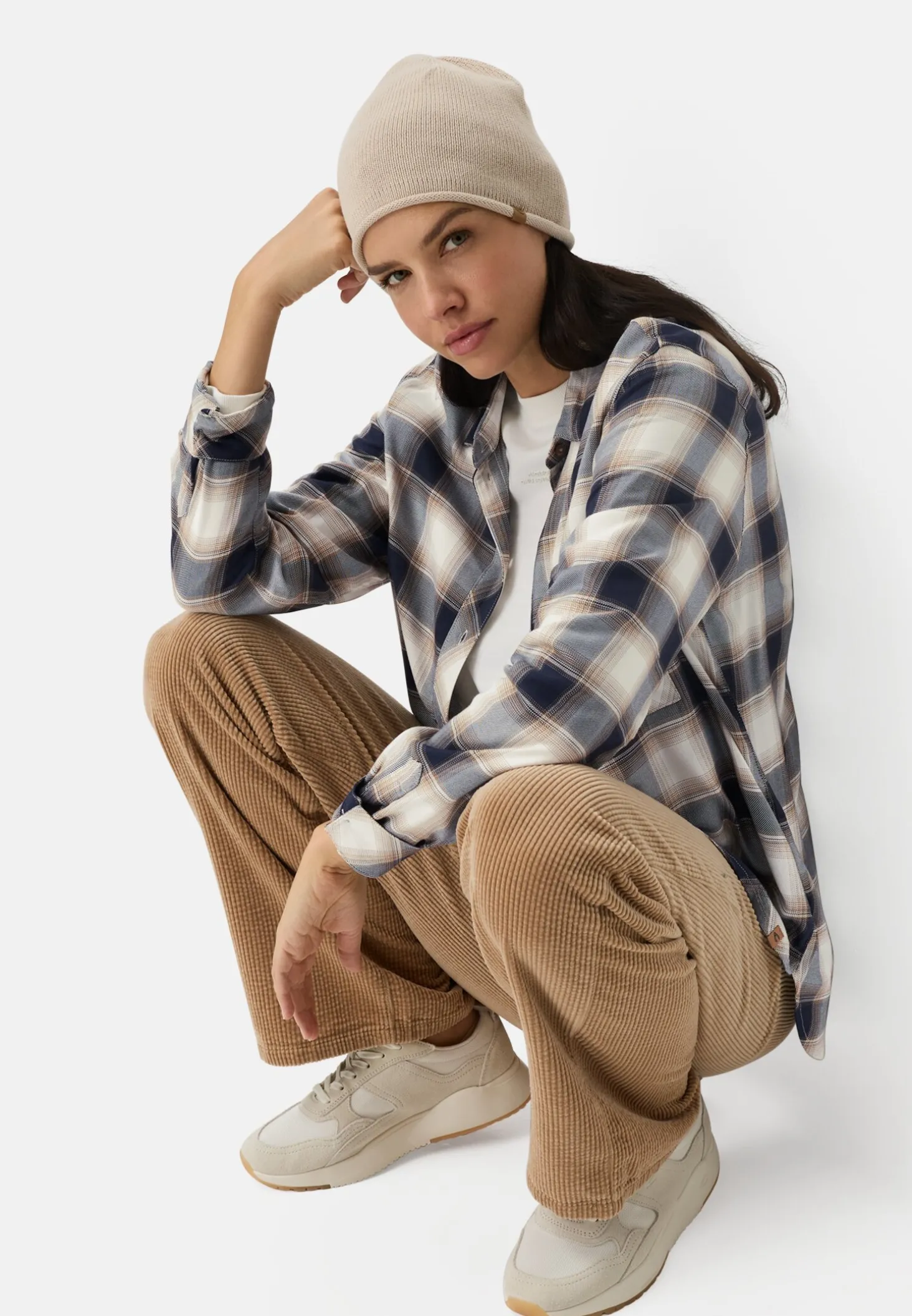 Bluse aus reiner Viskose