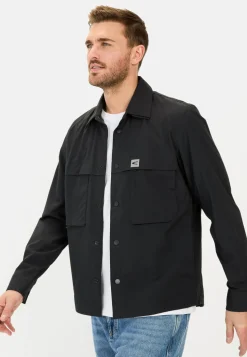 Funktionales Overshirt aus einem Baumwollmix