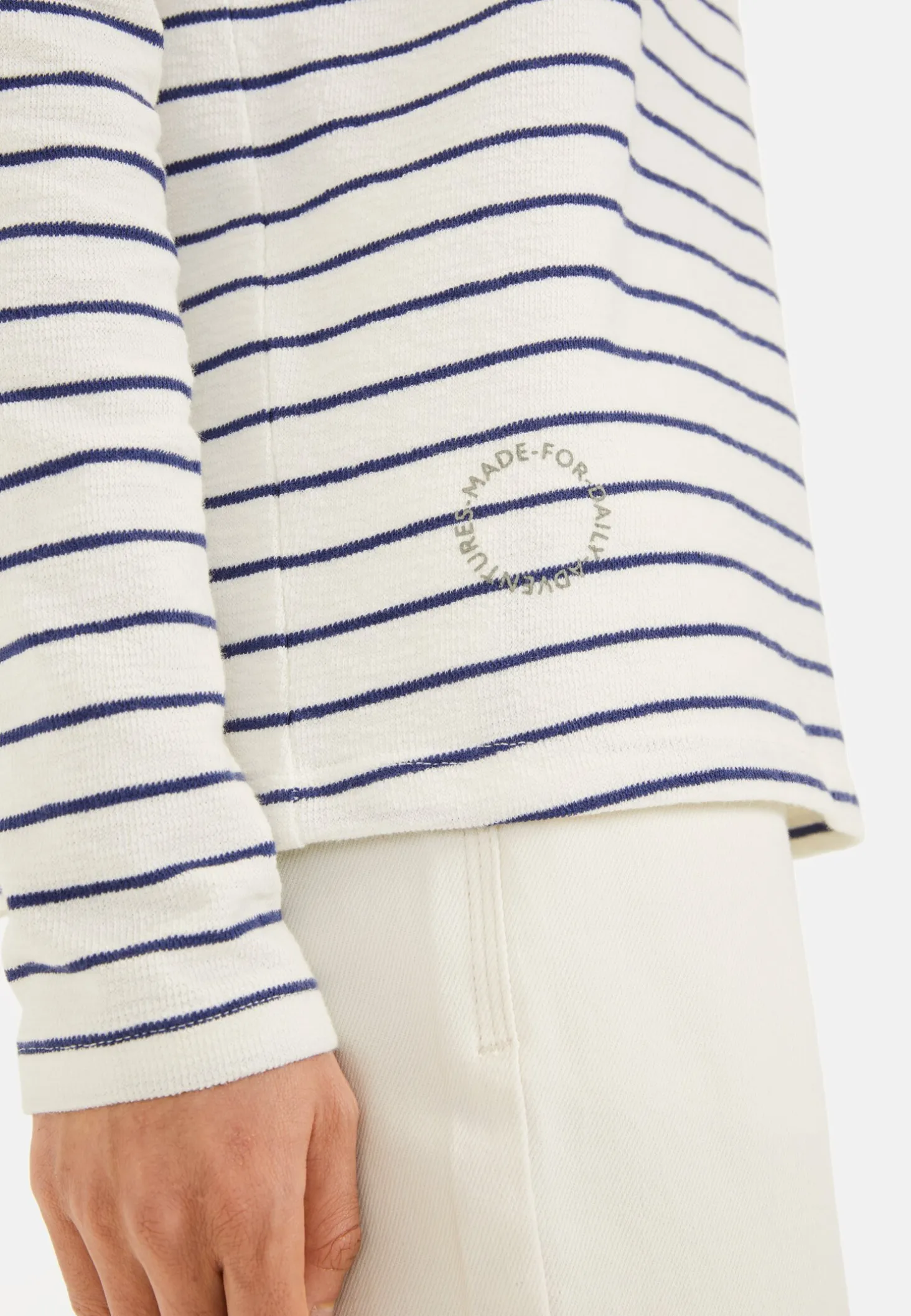 Gestreiftes Langarmshirt aus reiner Baumwolle