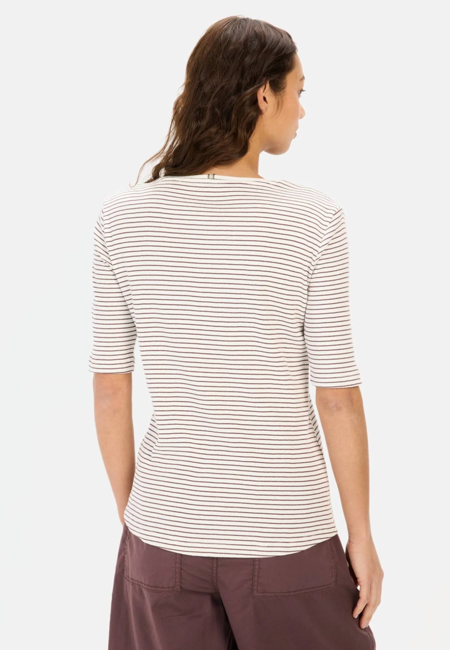 Gestreiftes Rundhals T-Shirt aus reiner Baumwolle