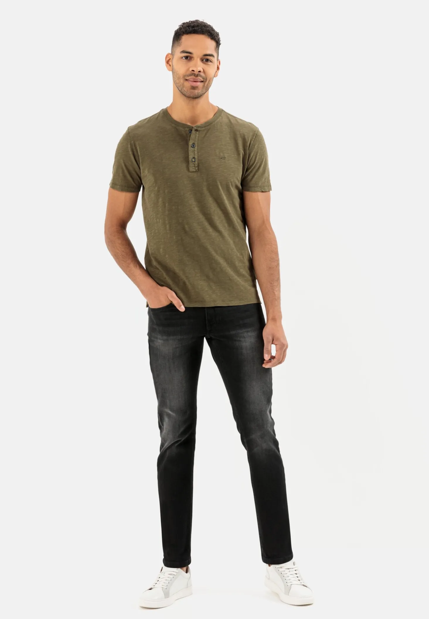 Henley Shirt mit kurzem Arm aus reiner Baumwolle