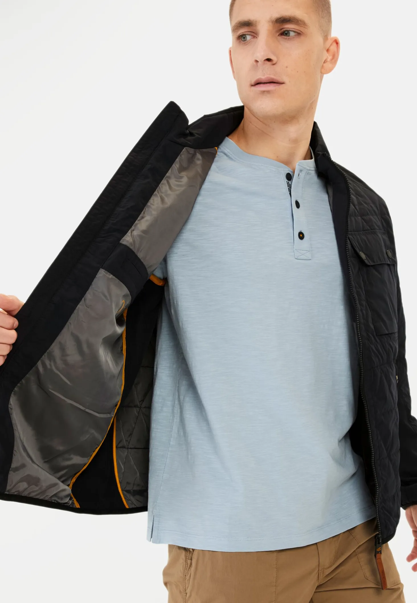 Kurzarm Henley aus Organic Cotton