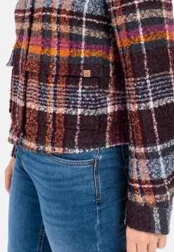 Kurze Jacke im Karomuster