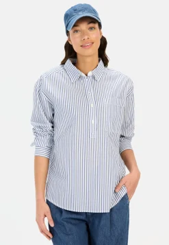 Langarm Bluse aus reiner Baumwolle mit Kentkragen und Brusttasche