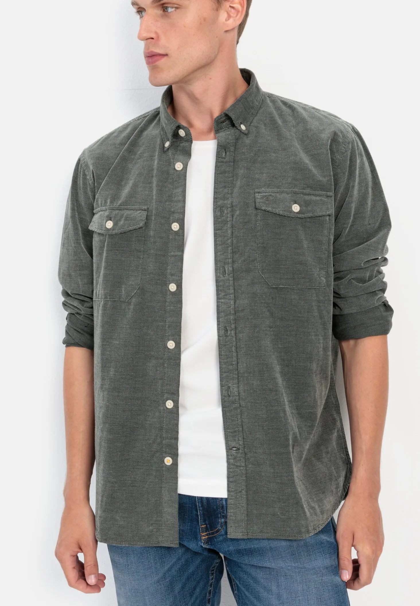 Langarm Hemd in Regular Fit aus Cord