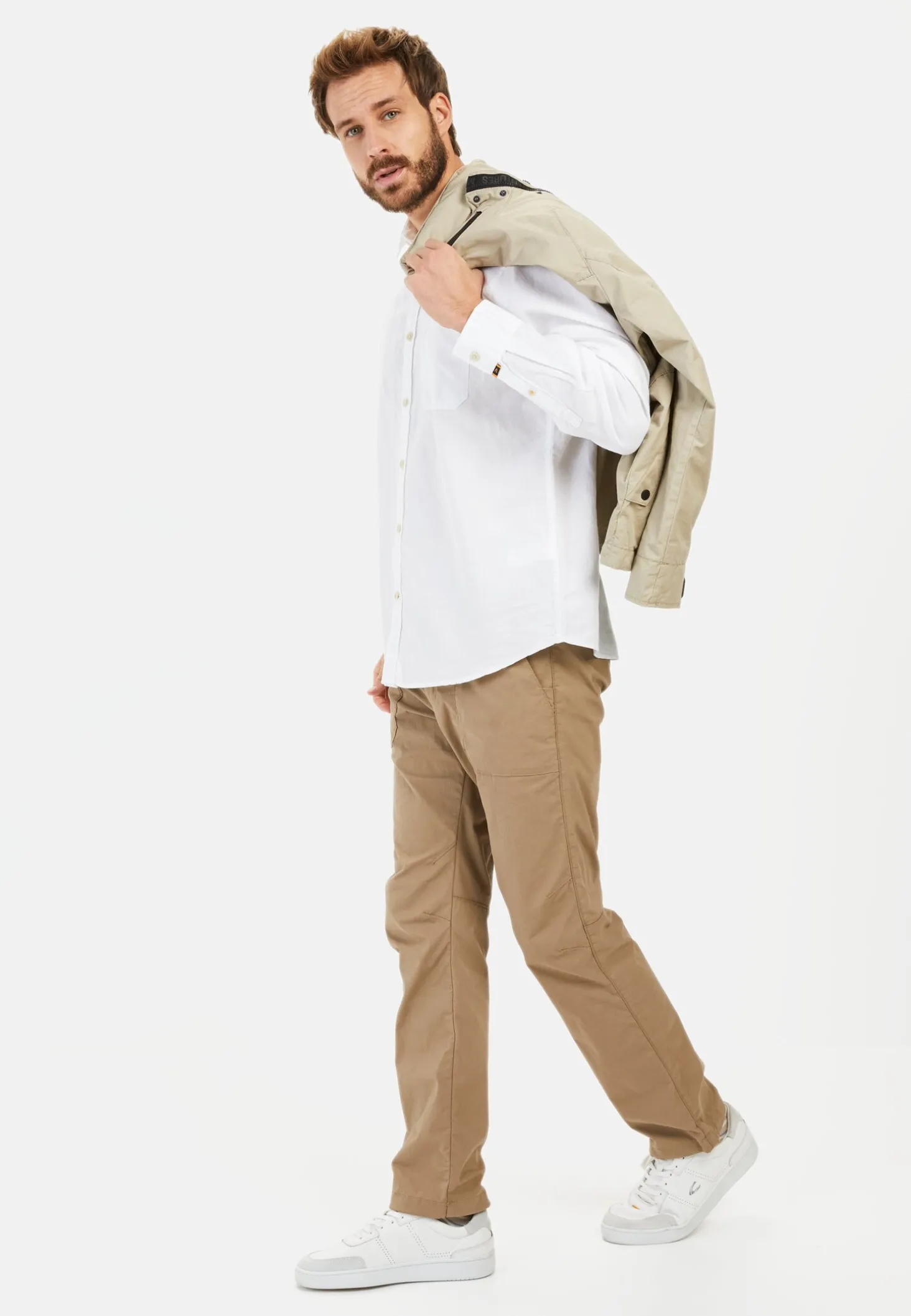 Langarm-Leinenhemd mit Soft-Wash-Veredelung
