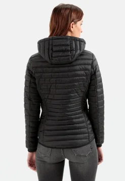 Leicht wattierte Steppjacke aus recyeltem Polyamid