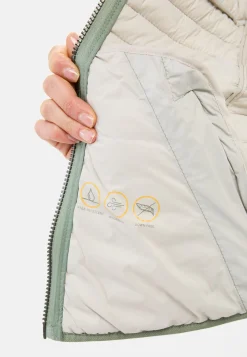 Leichte Steppjacke aus recyceltem Polyamid