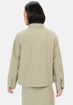 Leichter Blazer aus einem Leinenmix