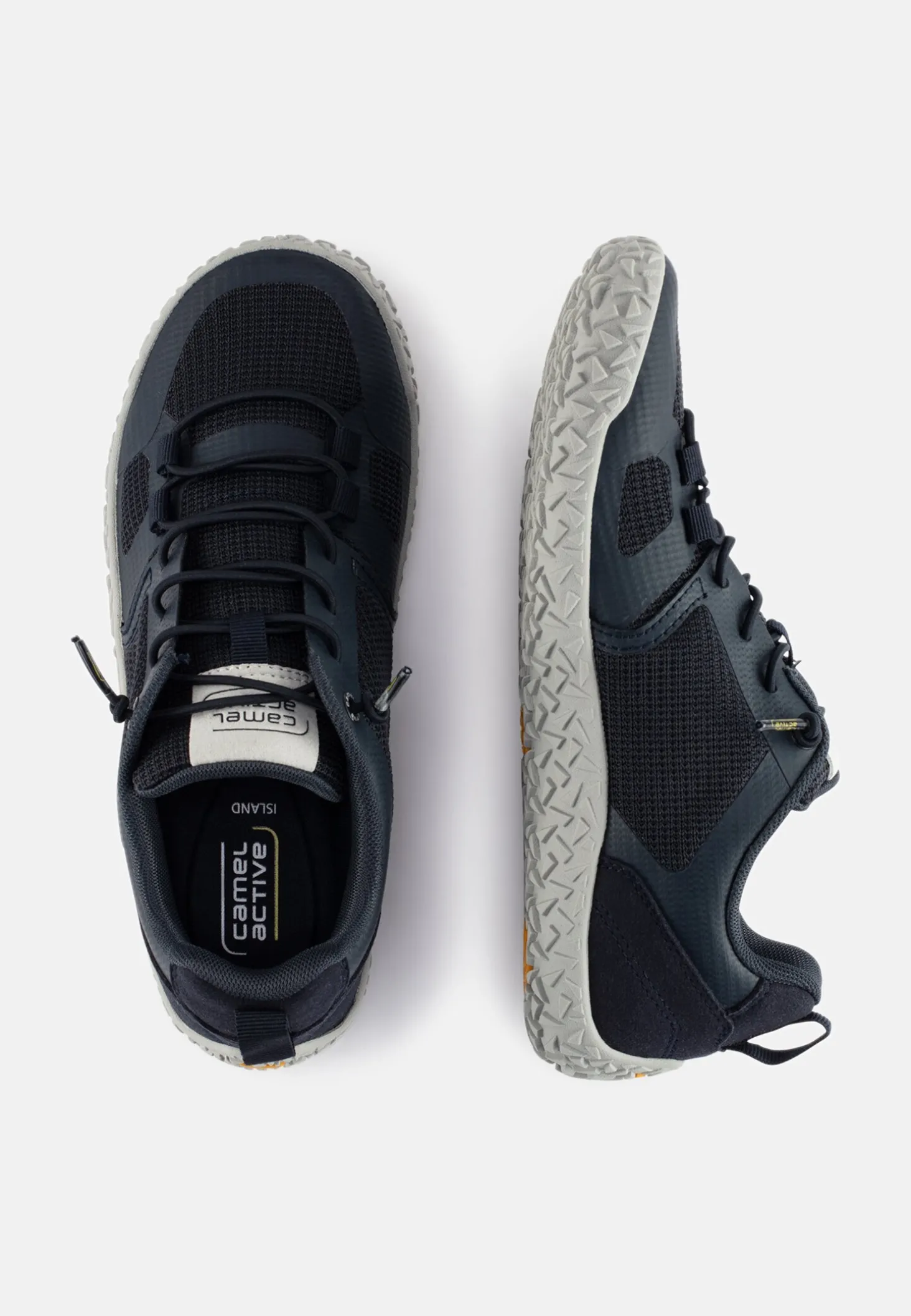 Leichter Sneaker mit griffiger Sohle
