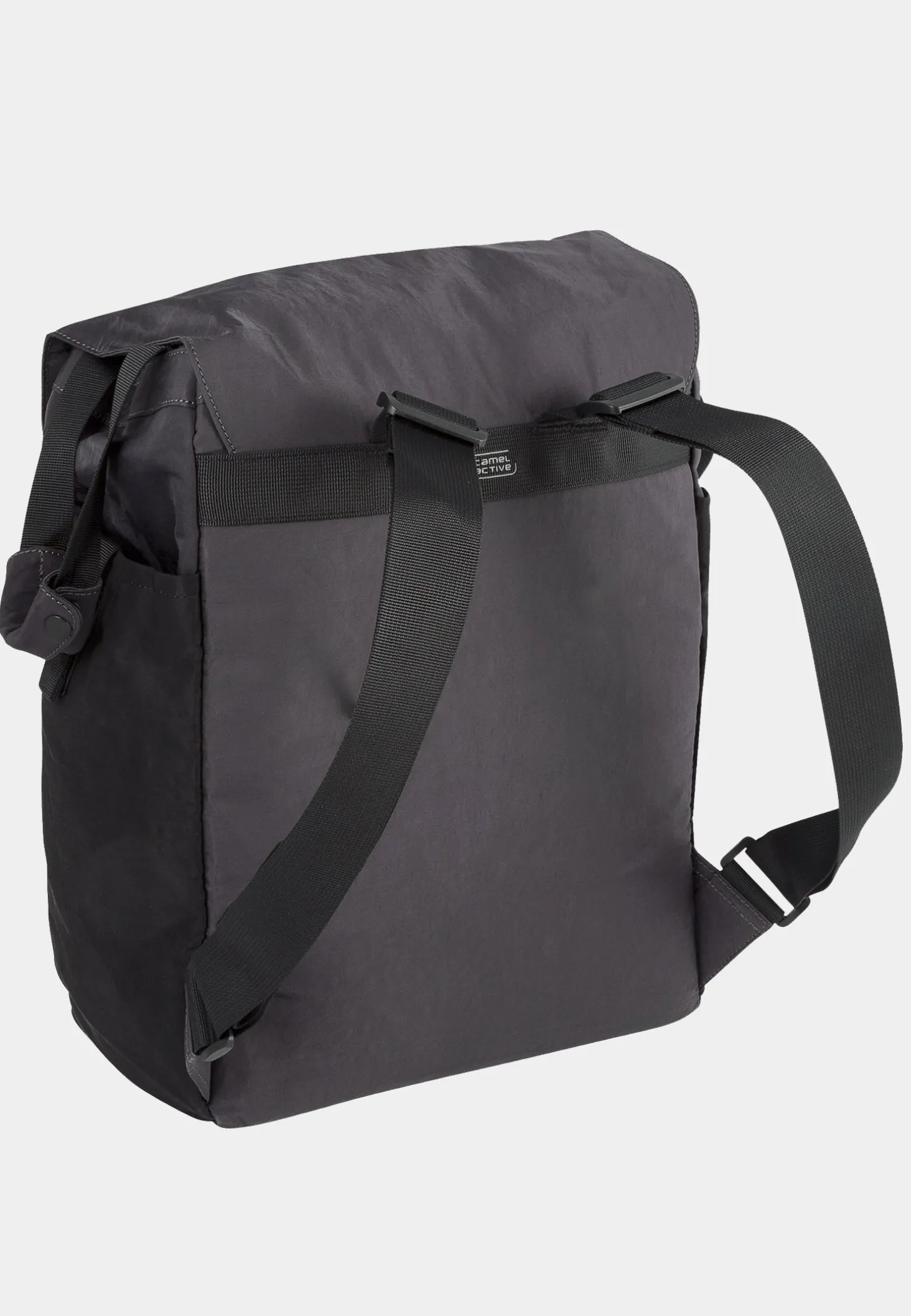 MADISON Rucksack aus Nylon mit abnehmbarer Vordertasche