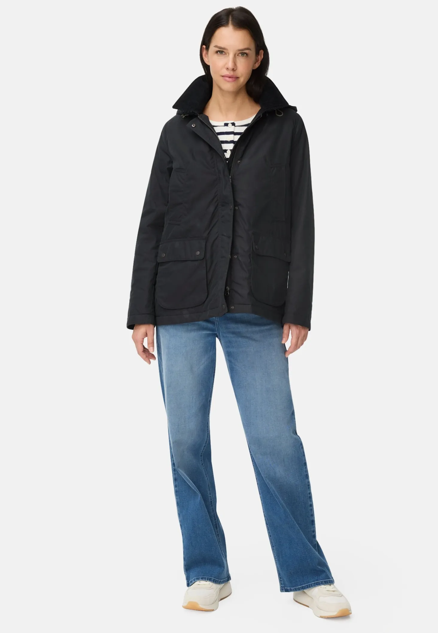 Outdoor Jacke mit abnehmbarer Kapuze und Kordkragen