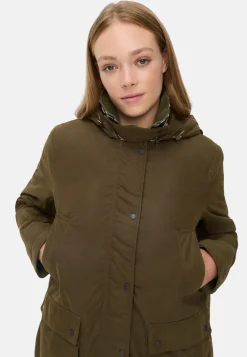 Outdoor Jacke mit abnehmbarer Kapuze und Kordkragen