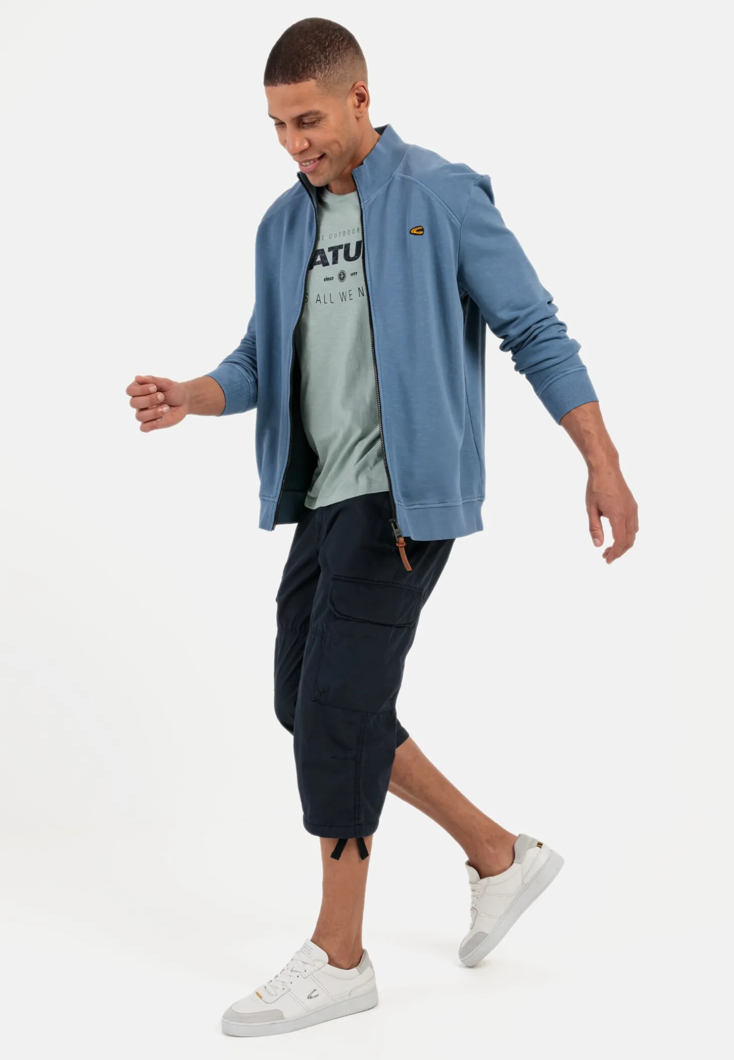Regular Fit 3/4 Cargo Shorts