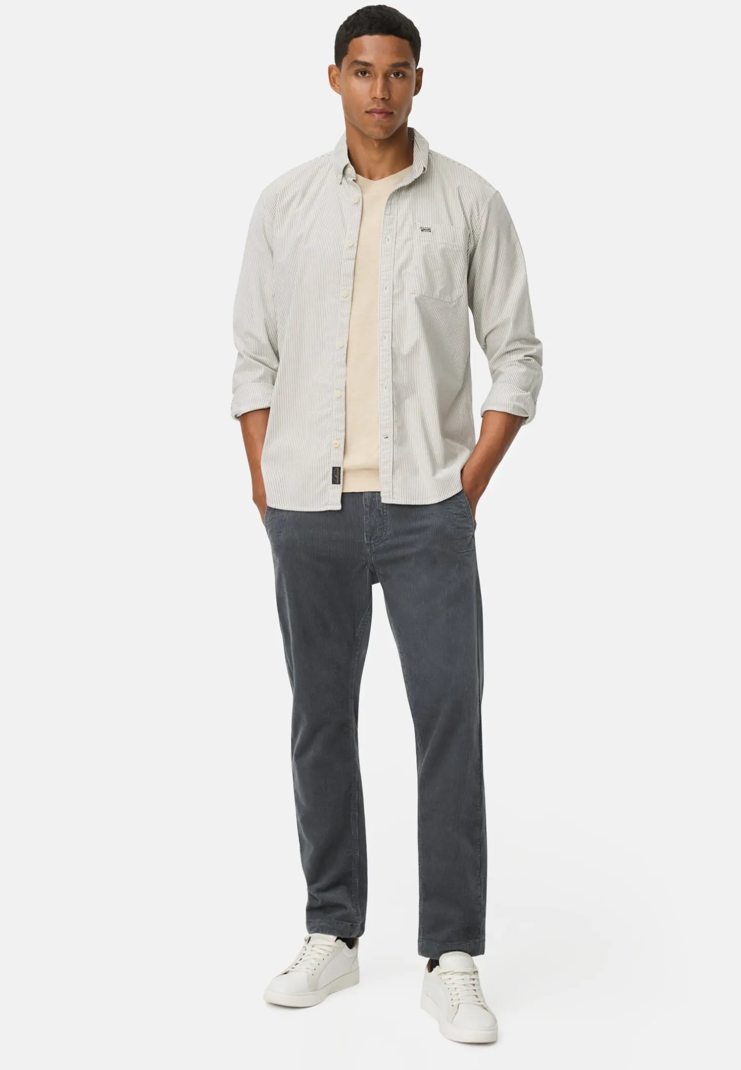 Regular Fit Chino Hose aus Cord