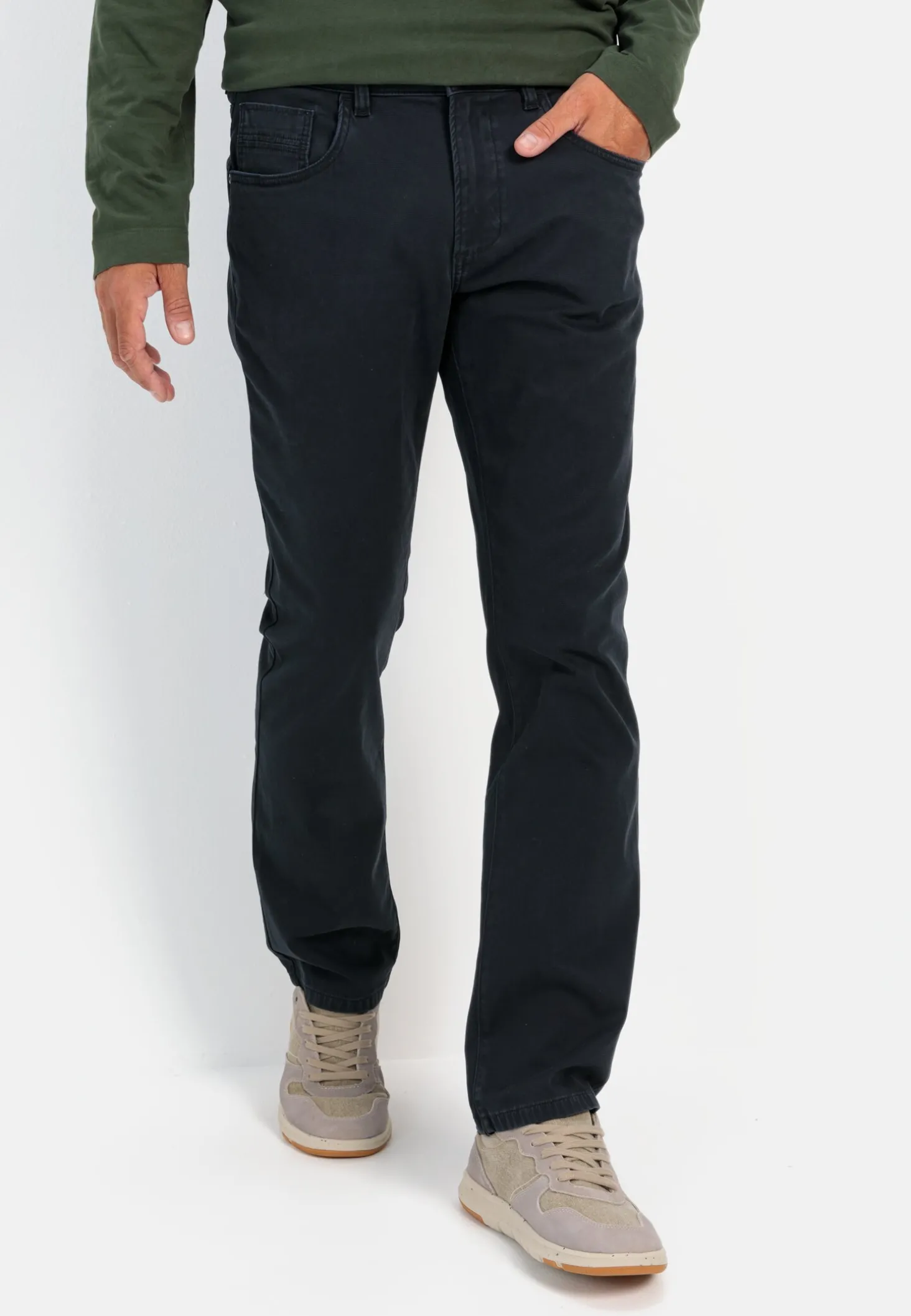Relaxed Fit 5-Pocket Hose