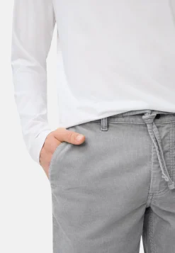 Relaxed Fit Shorts aus Baumwoll-Polyester-Mix