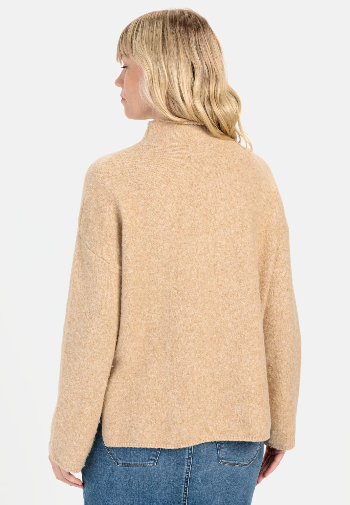 Rollkragenpullover aus einem Wollmix