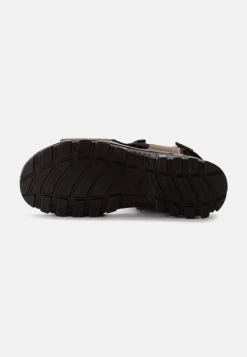 Sandalen aus perforiertem Leder