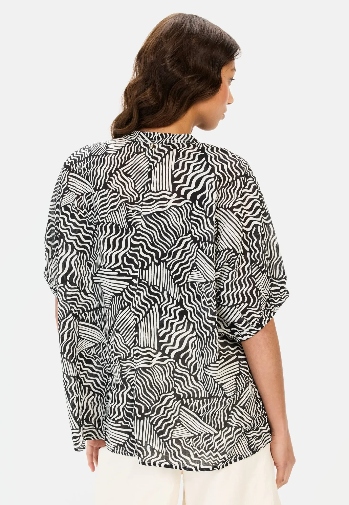 Schlupfbluse mit Allover Print