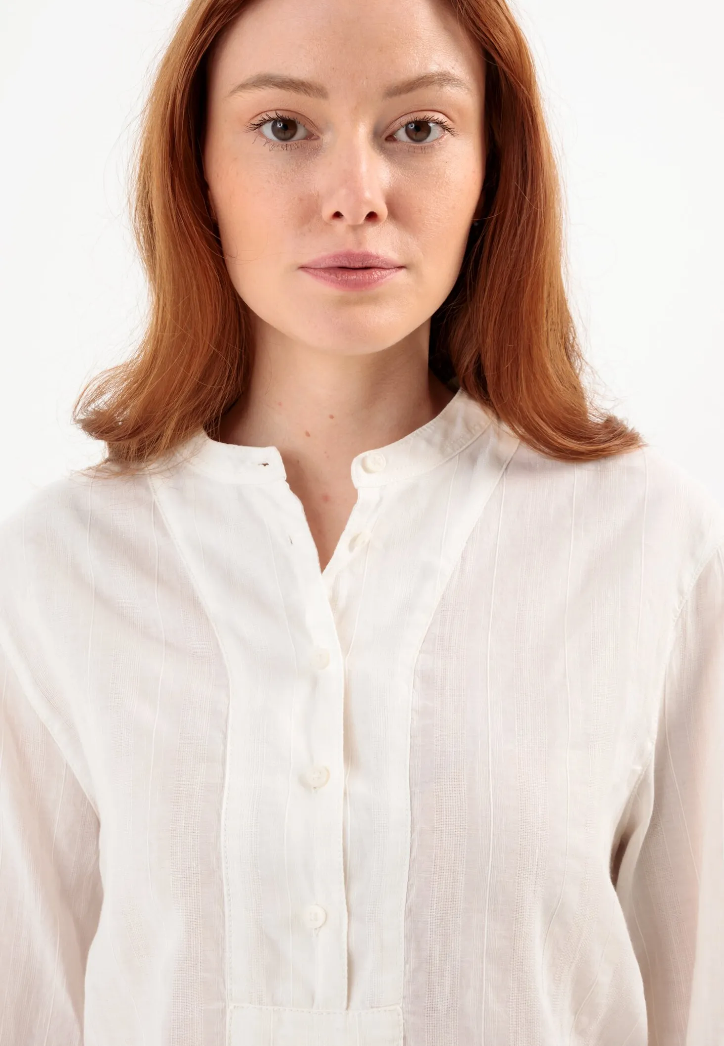 Schlupfbluse mit Plastron