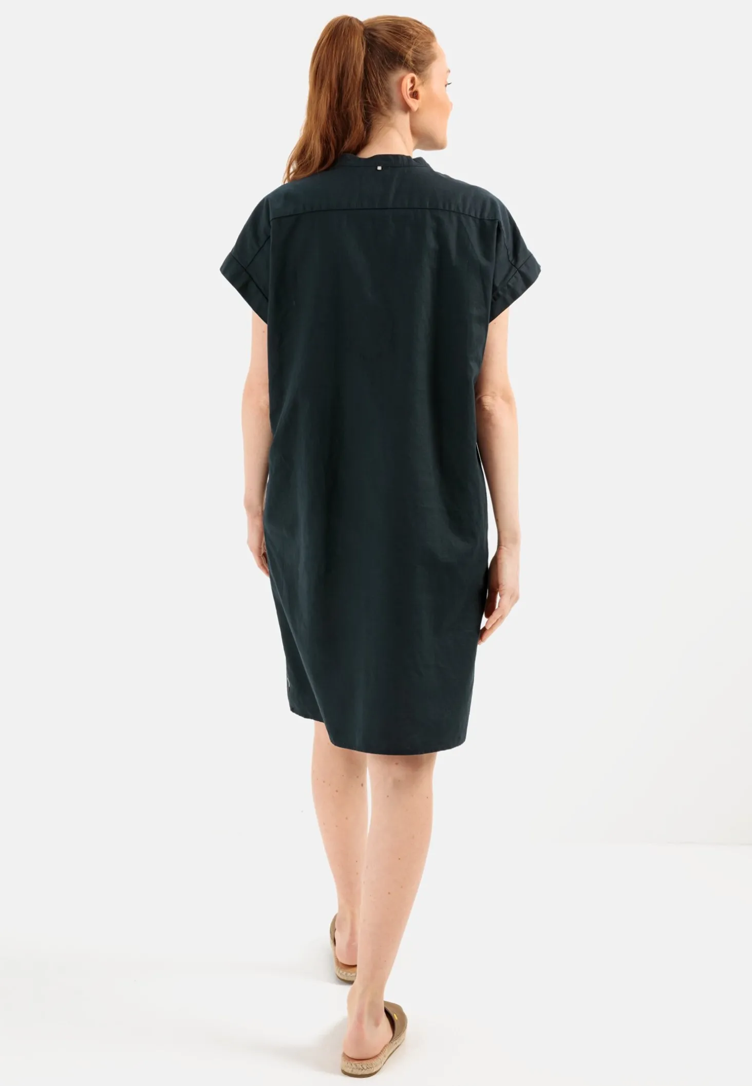 Schlupfkleid aus einem Leinenmix