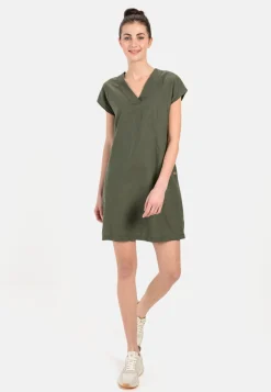 Schlupfkleid im sommerlichen Leinenmix