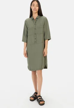 Schlupfkleid mit Hemdkragen