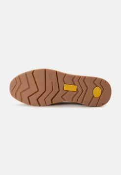 Schnürschuh aus Vollleder
