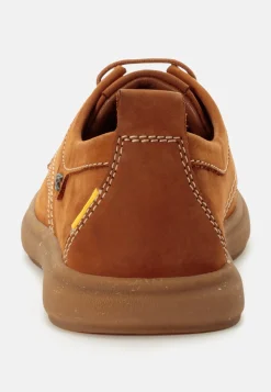 Schnürschuhe aus Leder