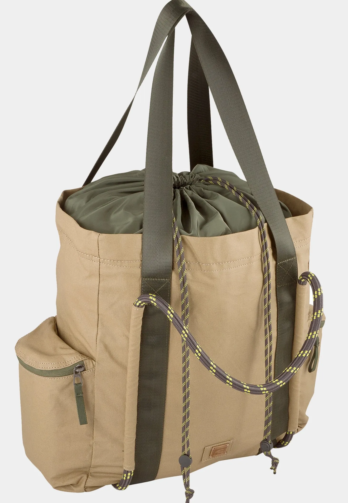 Shopper Maribel aus leichtem und gewachsten Canvas Material