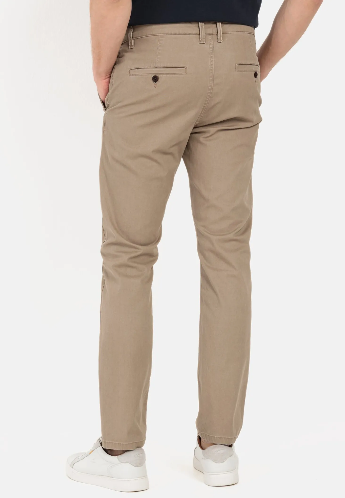 Slim Fit Chino