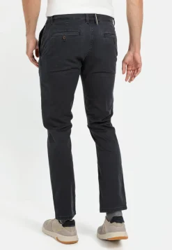 Slim Fit Chino