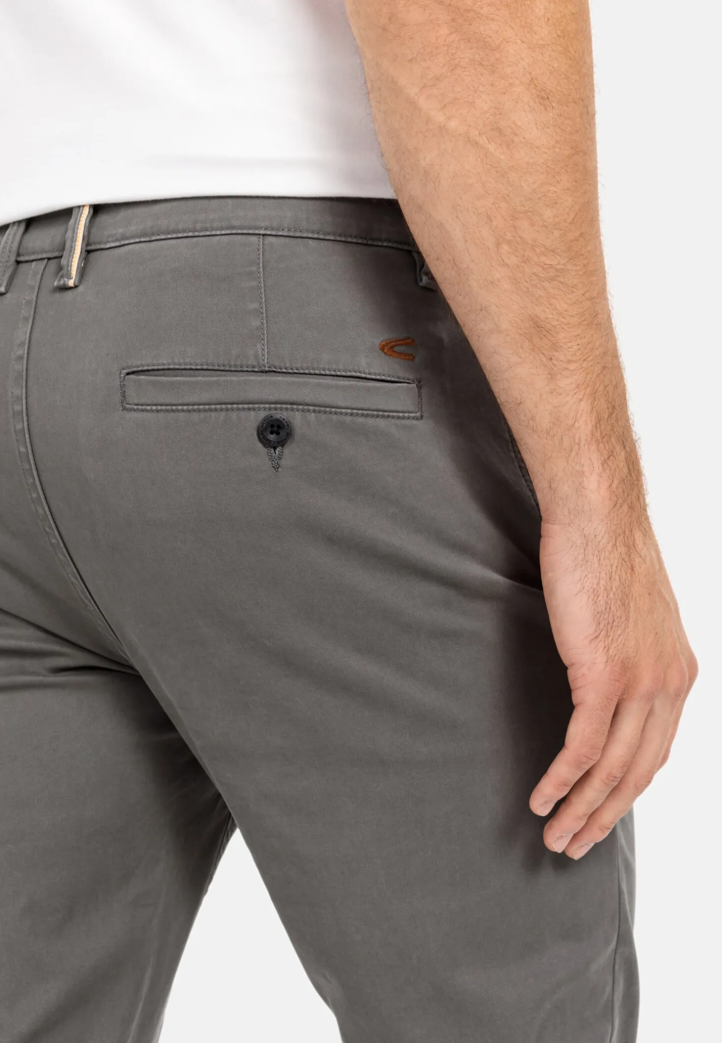 Slim Fit Chino