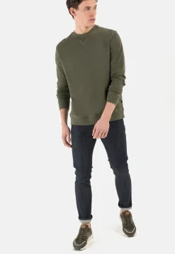 Slim Fit Raw Denim
