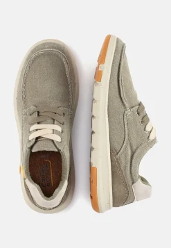 Sneaker aus Canvas mit Lederapplikationen