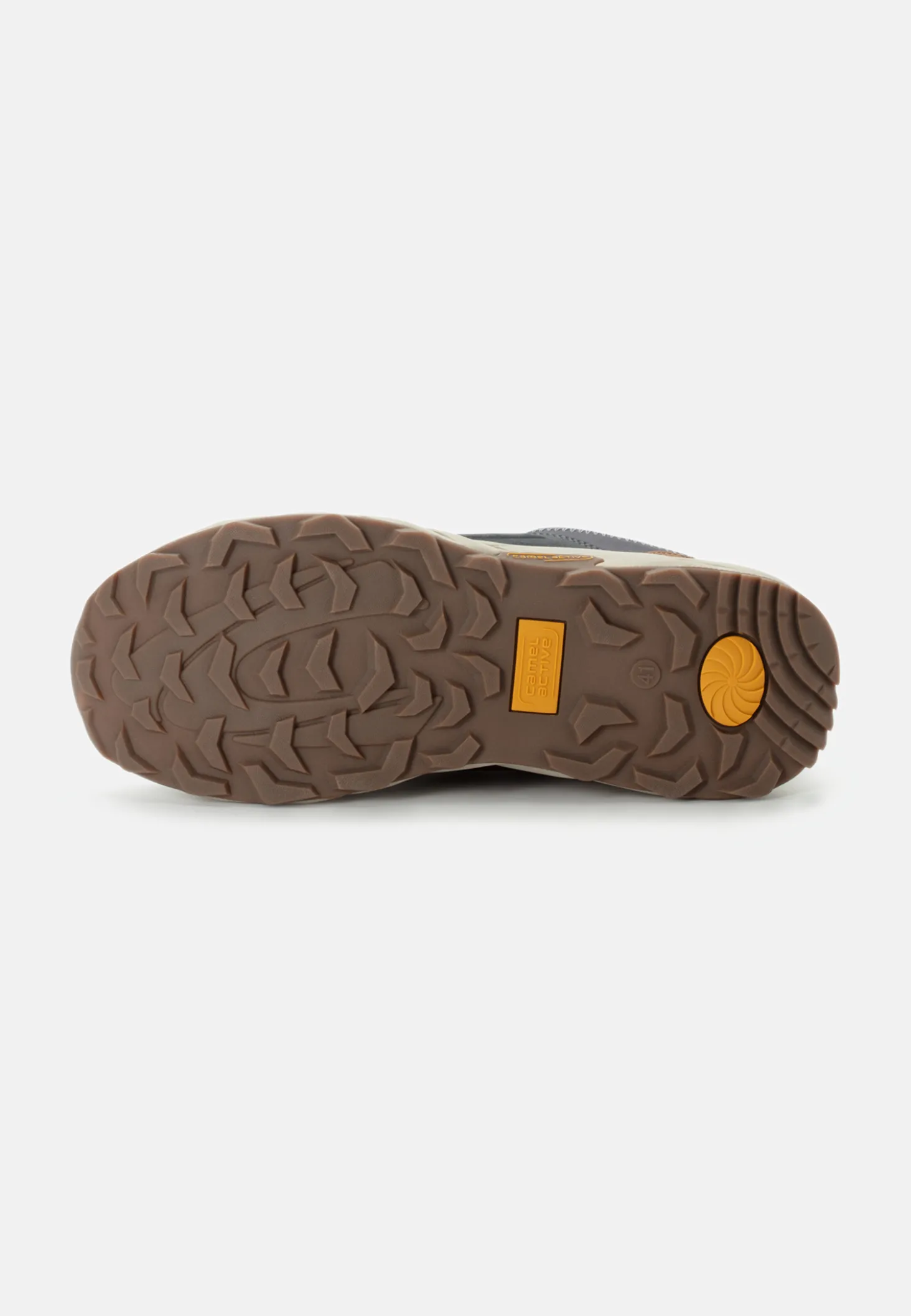 Sneaker aus einem Materialmix