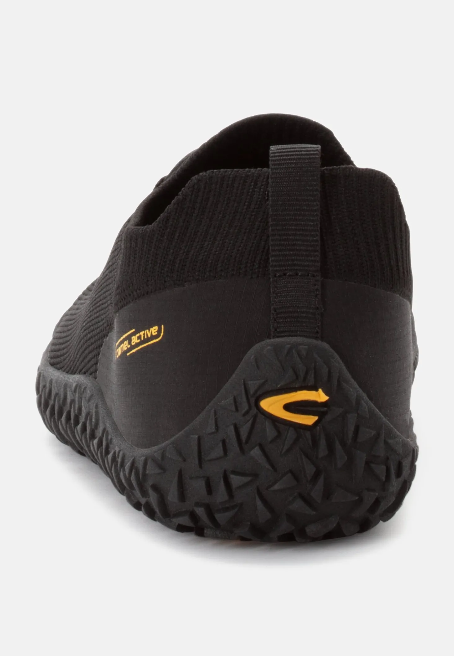Sneaker aus einem Textilmix