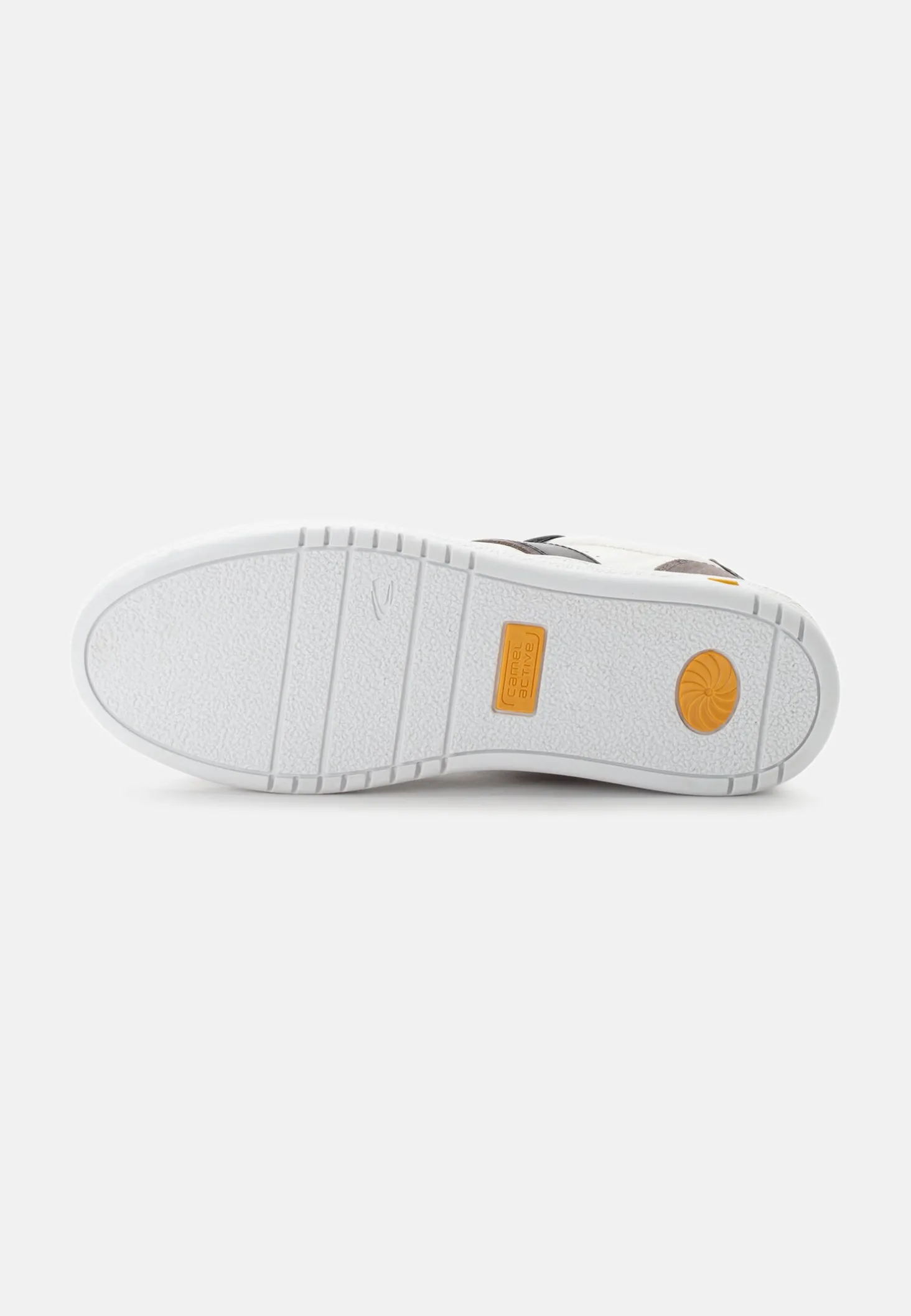 Sneaker aus Glatt- und Veloursleder