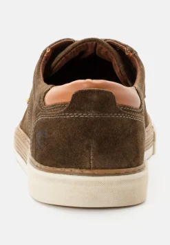 Sneaker aus Leder