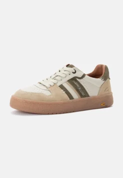 Sneaker aus Leder