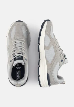 Sneaker aus Nubukleder
