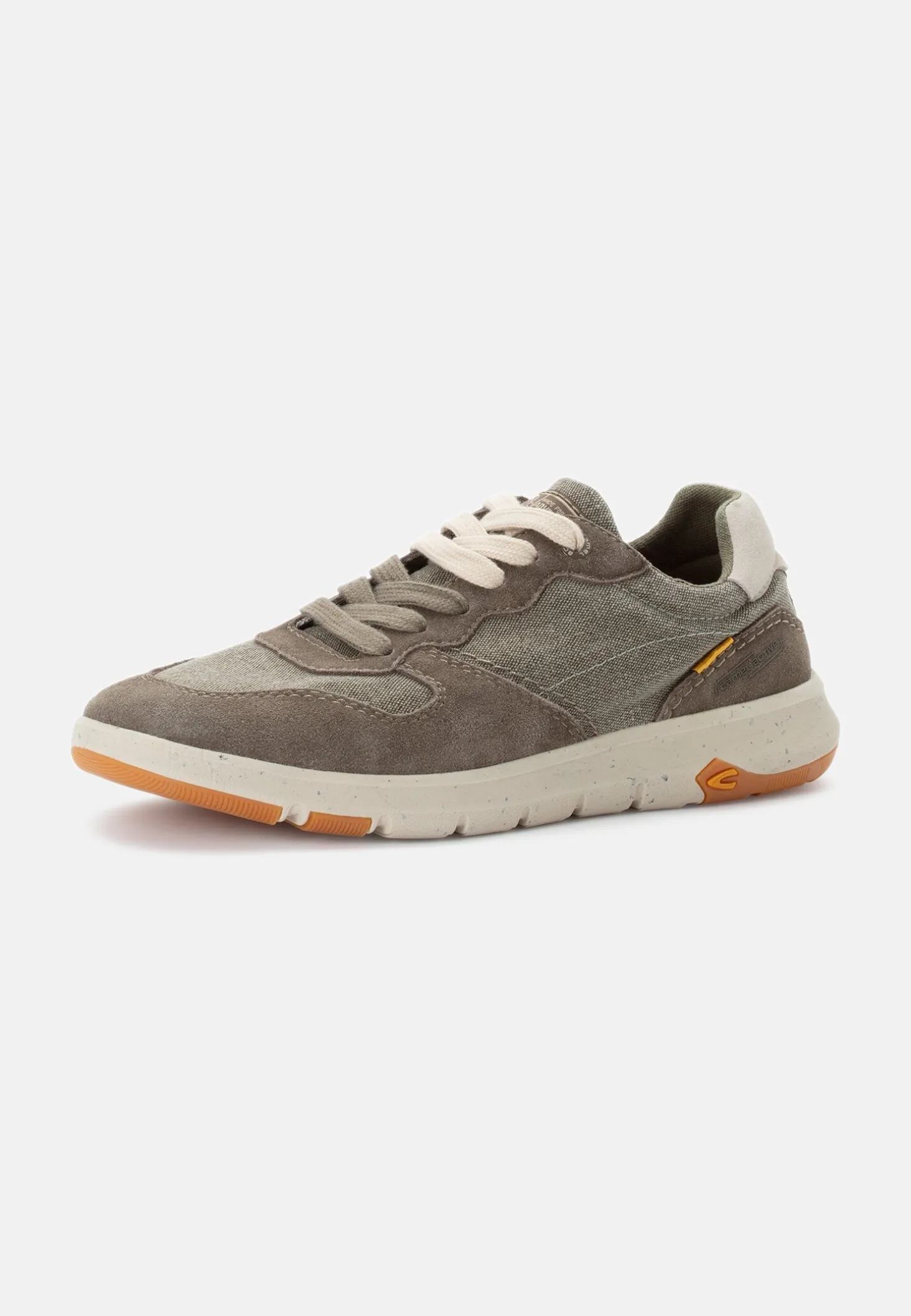 Sneaker aus Used Canvas und Spaltleder