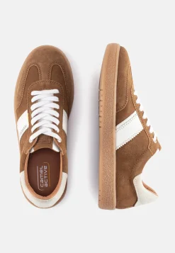 Sneaker aus Veloursleder