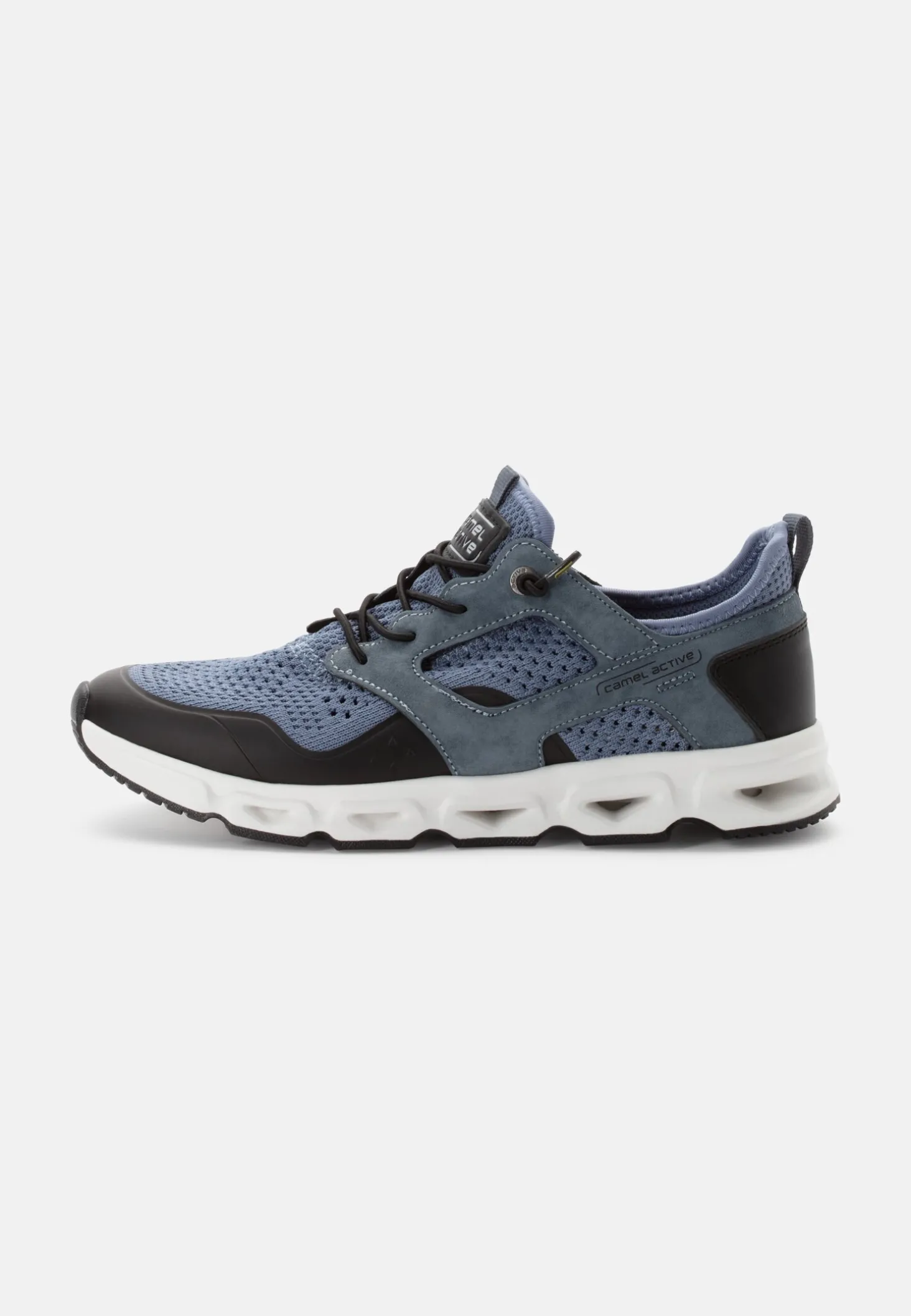 Sneaker mit dämpfender Phylon-Sohle
