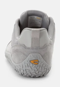 Sneaker mit flexibler Laufsohle