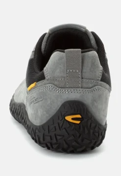 Sneaker mit flexibler Laufsohle